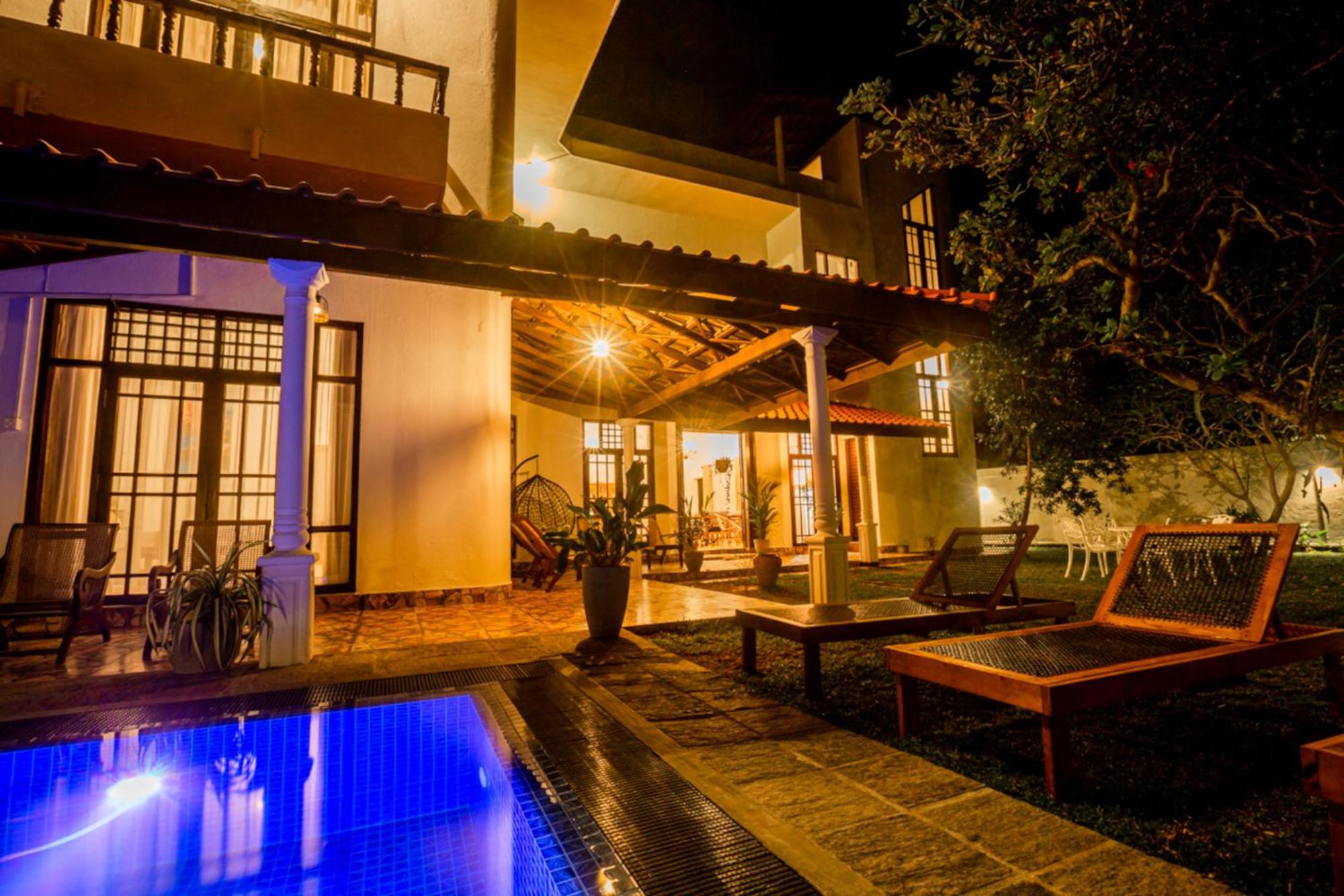 Nibbana Mirissa Hotel Exterior foto