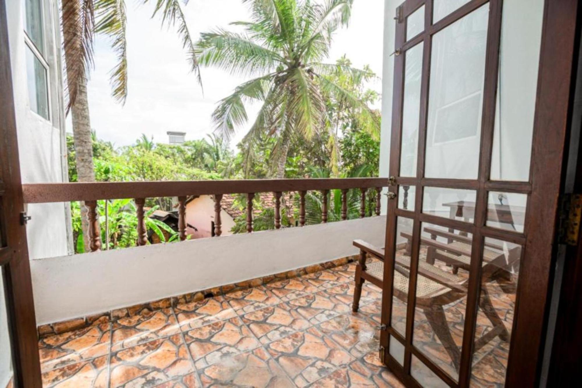 Nibbana Mirissa Hotel Exterior foto
